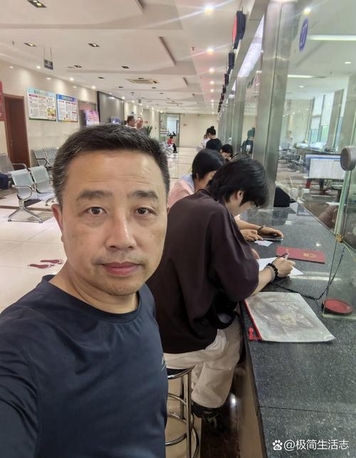 房产过户不再麻烦 父母将房子过户给儿子的完整手续指南
